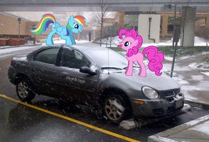 ponies love snow by StormyTiggy